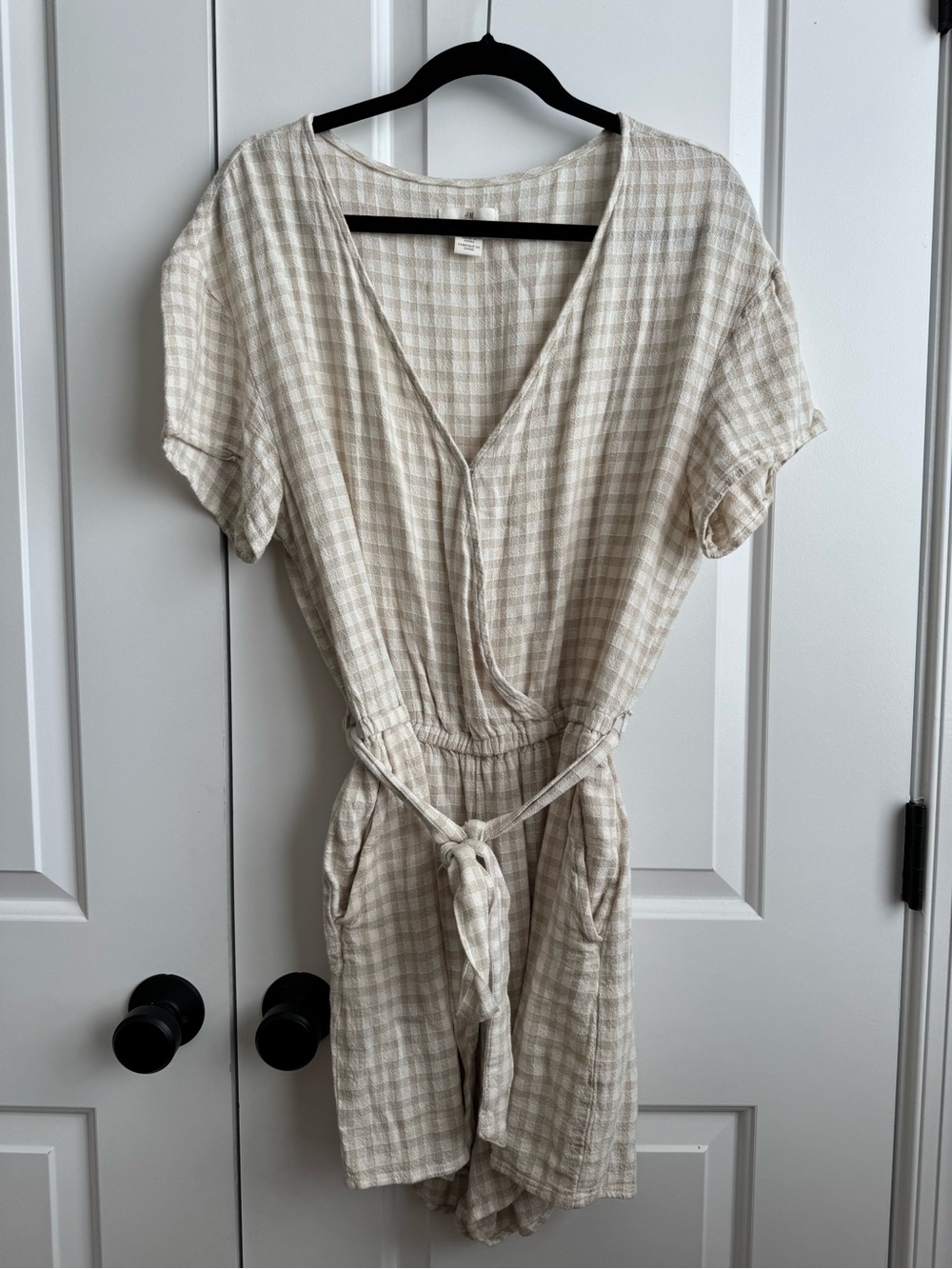 H&M L.O.G.G. Beige Gingham Linen Blend Tie Wrap Romper Size 14